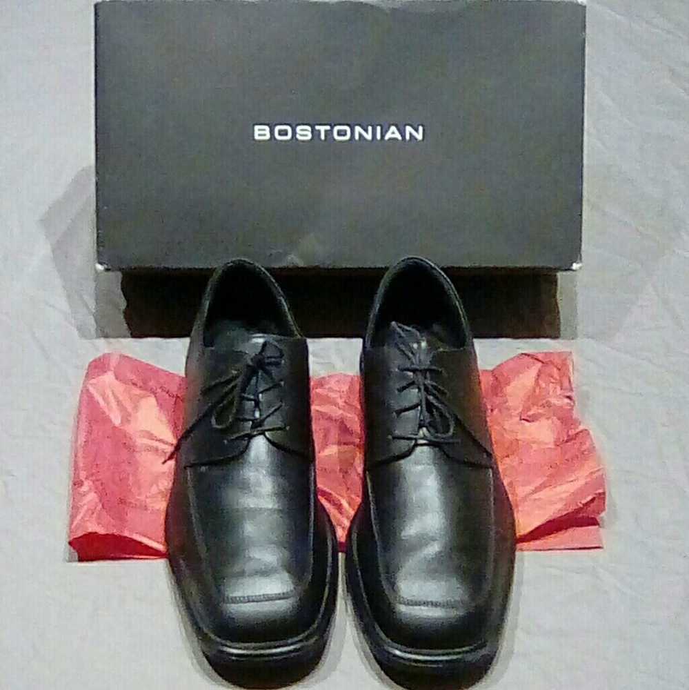 Bostonian Excel Leather Oxfords